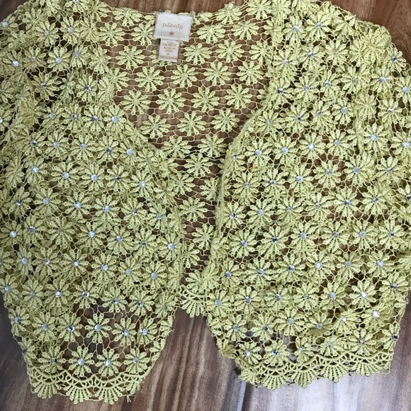 CROCHETED SHRUG BY PLENTY SIZE 2 - Picture 2 of 6